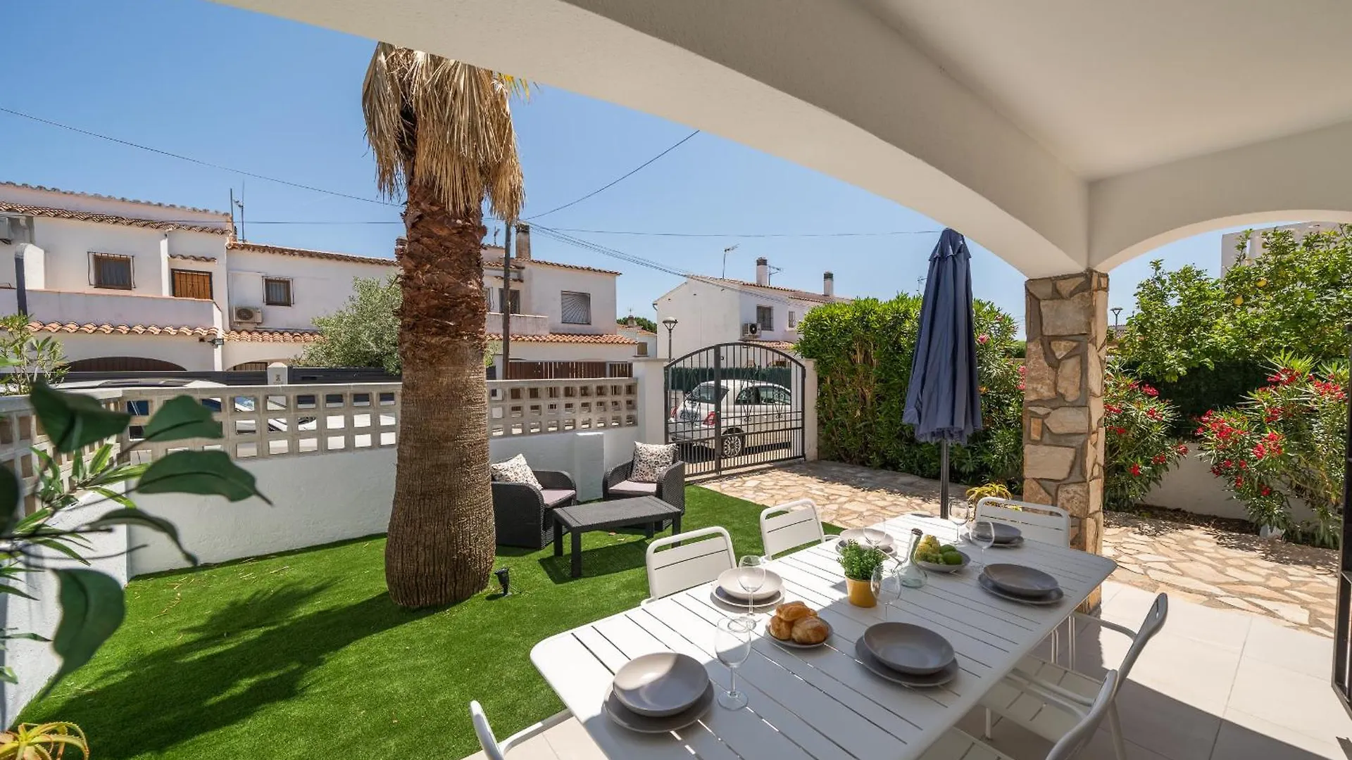 Holiday home Villa Julieta L'Escala