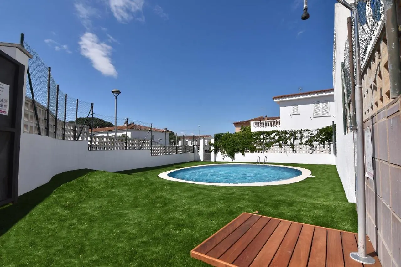 Villa Julieta L'Escala 0*,  Spain