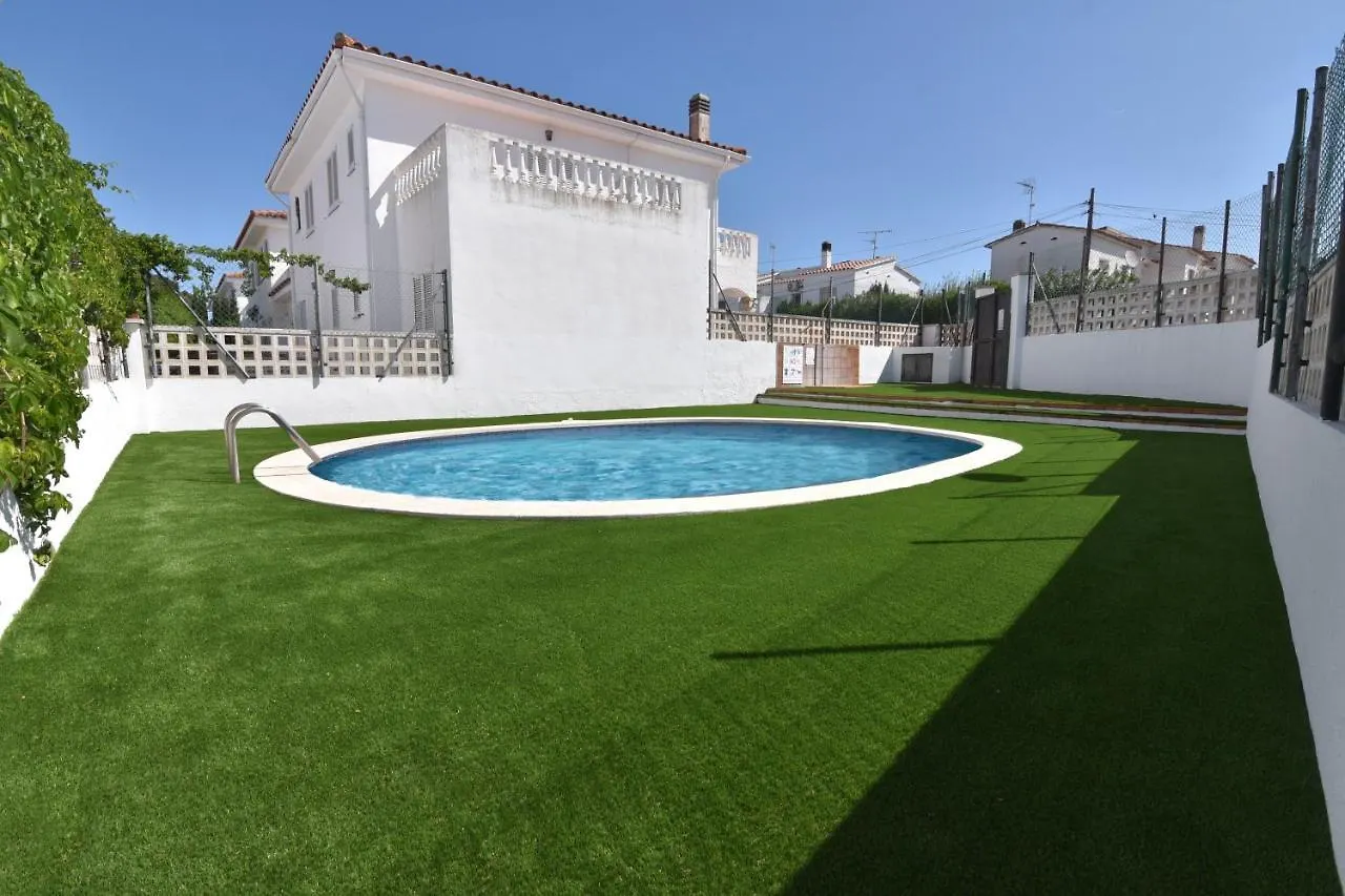 Villa Julieta L'Escala Holiday home